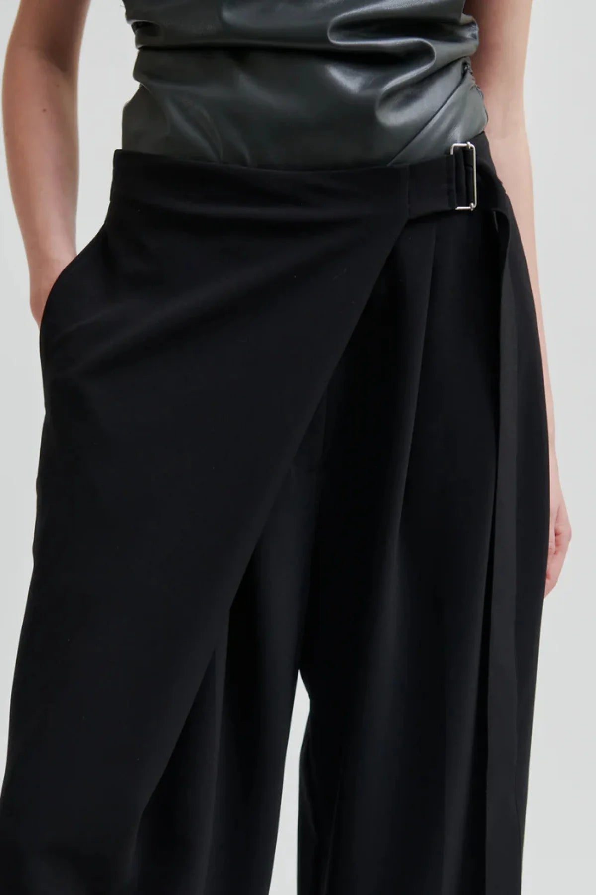 Second Female | Fique Wrap Trousers | Black | Palm Boutique