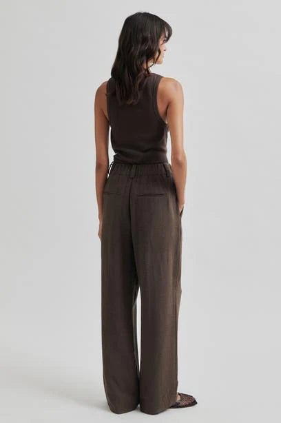 Second Female | Gelina Tank Top | Chocolate Brown | Palm Boutique