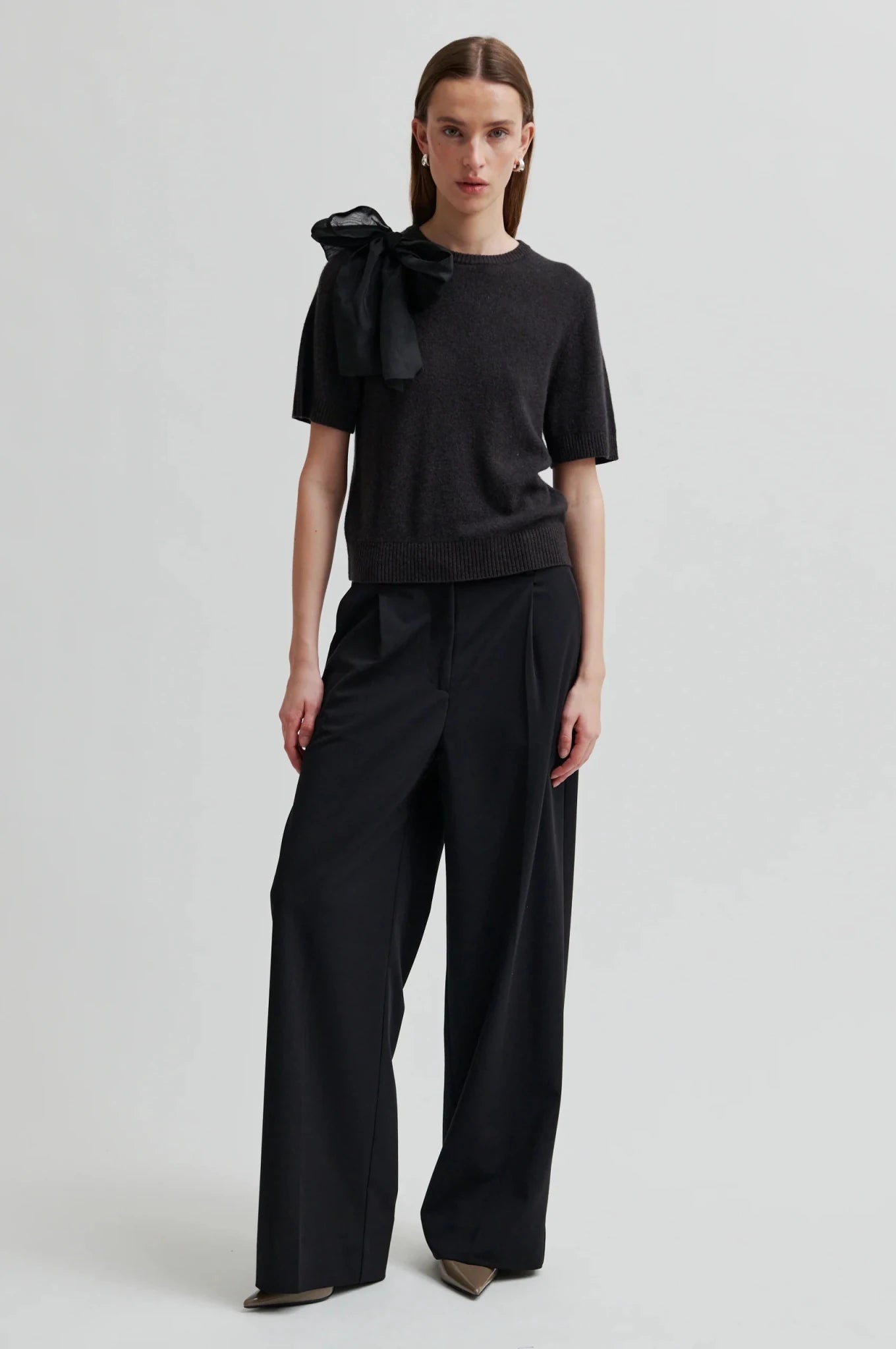 Second Female | Leara Knit O - Neck | Black | Palm Boutique