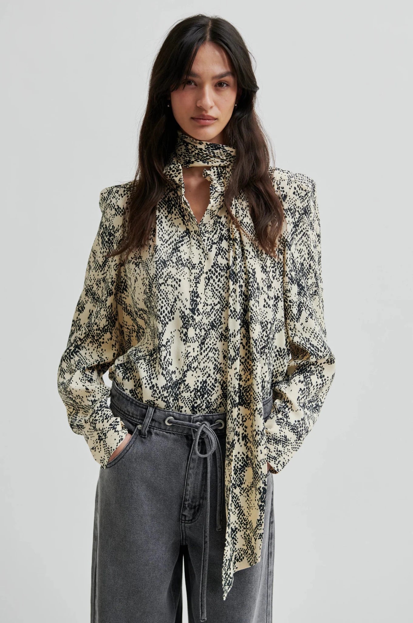 Second Female | Sneaky Shirt | Black Sand | Palm Boutique