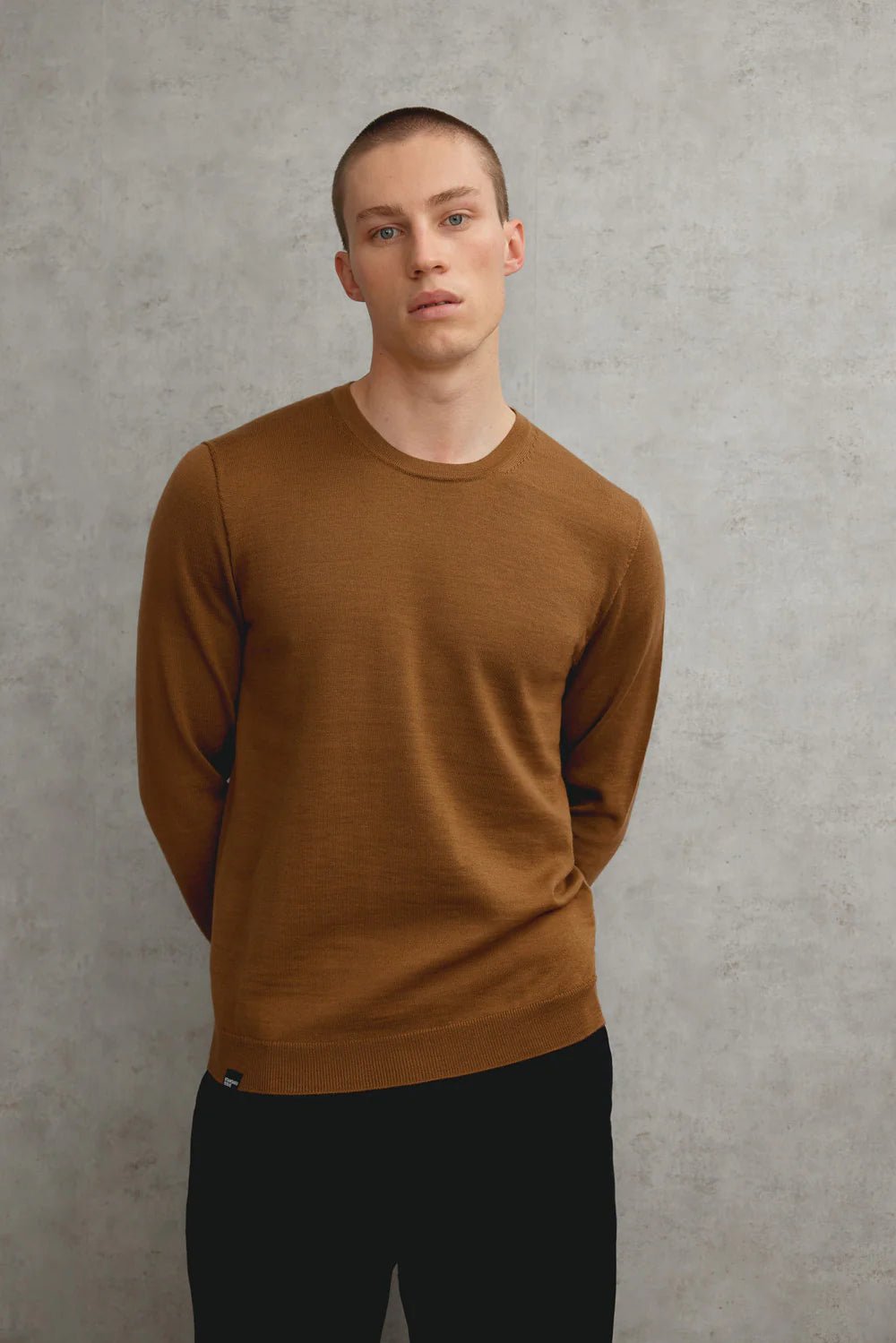 Standard Issue | Merino Classic Crew | Walnut | Palm Boutique