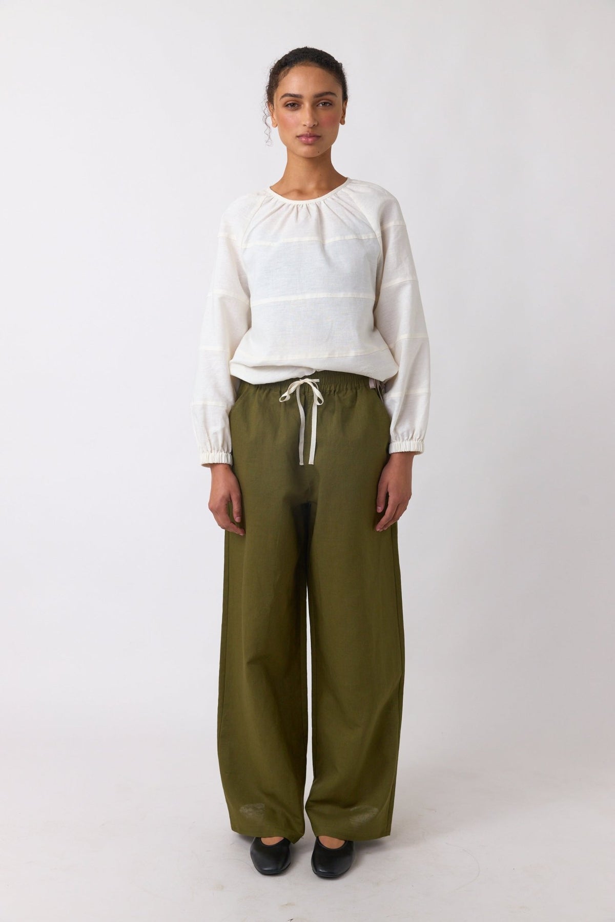 Sylvester | Eternity Trouser | Olive | Palm Boutique