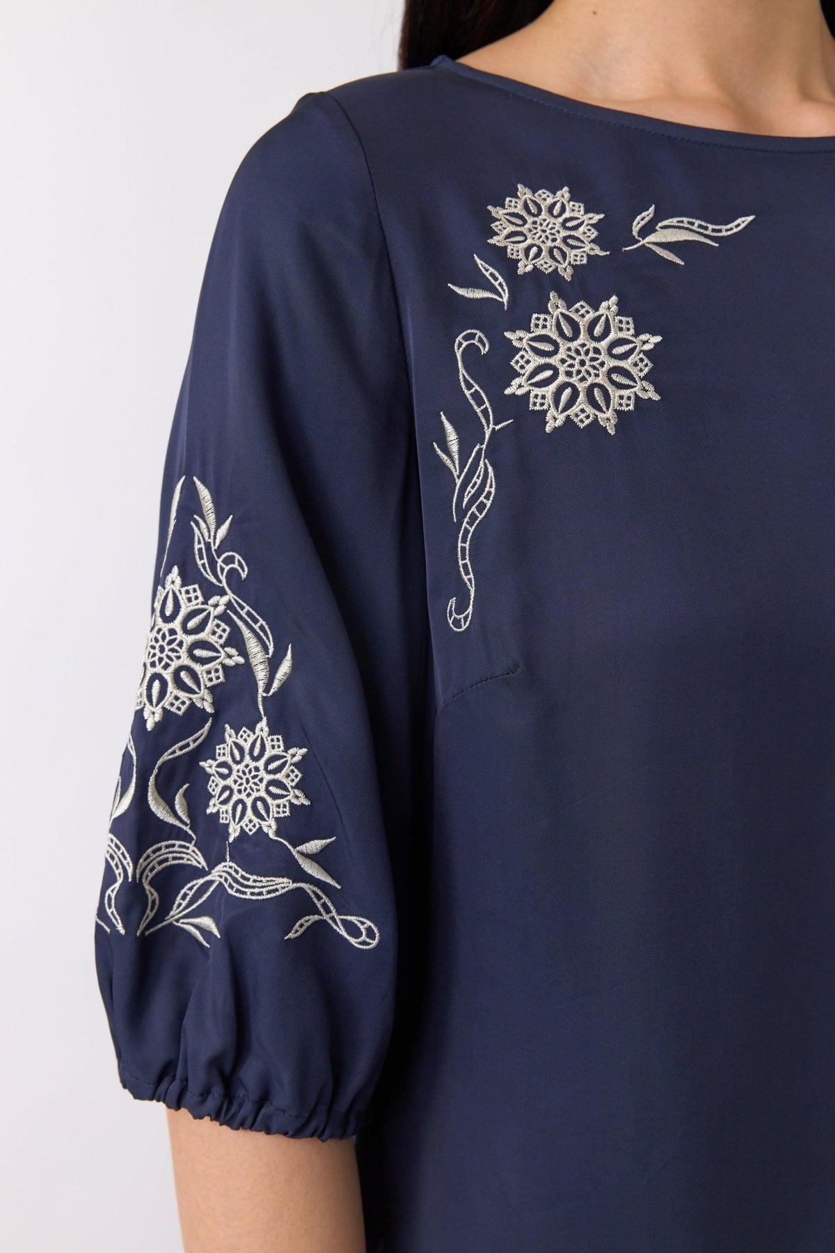 Sylvester | Nova Top | Ink | Palm Boutique