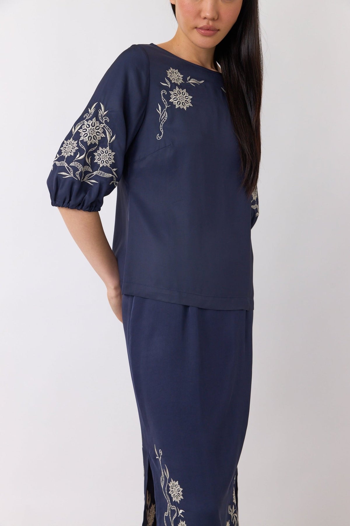Sylvester | Nova Top | Ink | Palm Boutique