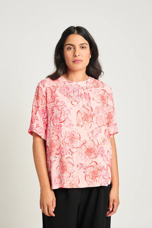 twenty - seven names | Peony tee | Red peony | Palm Boutique