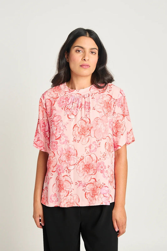 twenty - seven names | Peony tee | Red peony | Palm Boutique