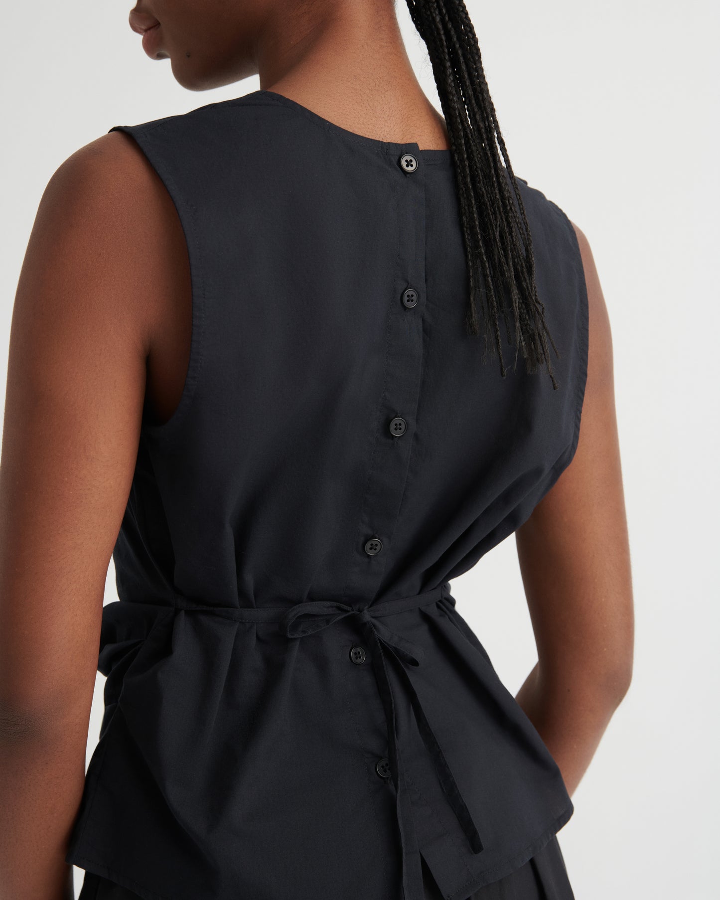 Genre Top | Black