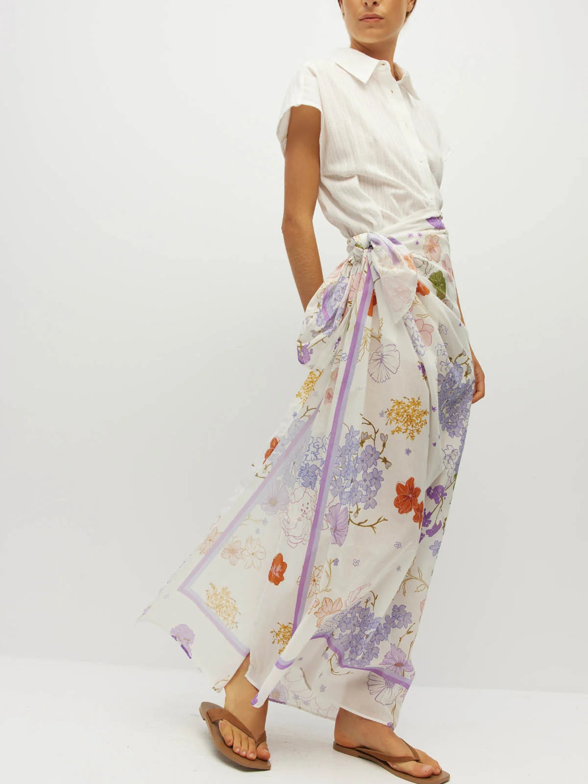 Border Sarong (Afterglow Floral Cotton) Blanc