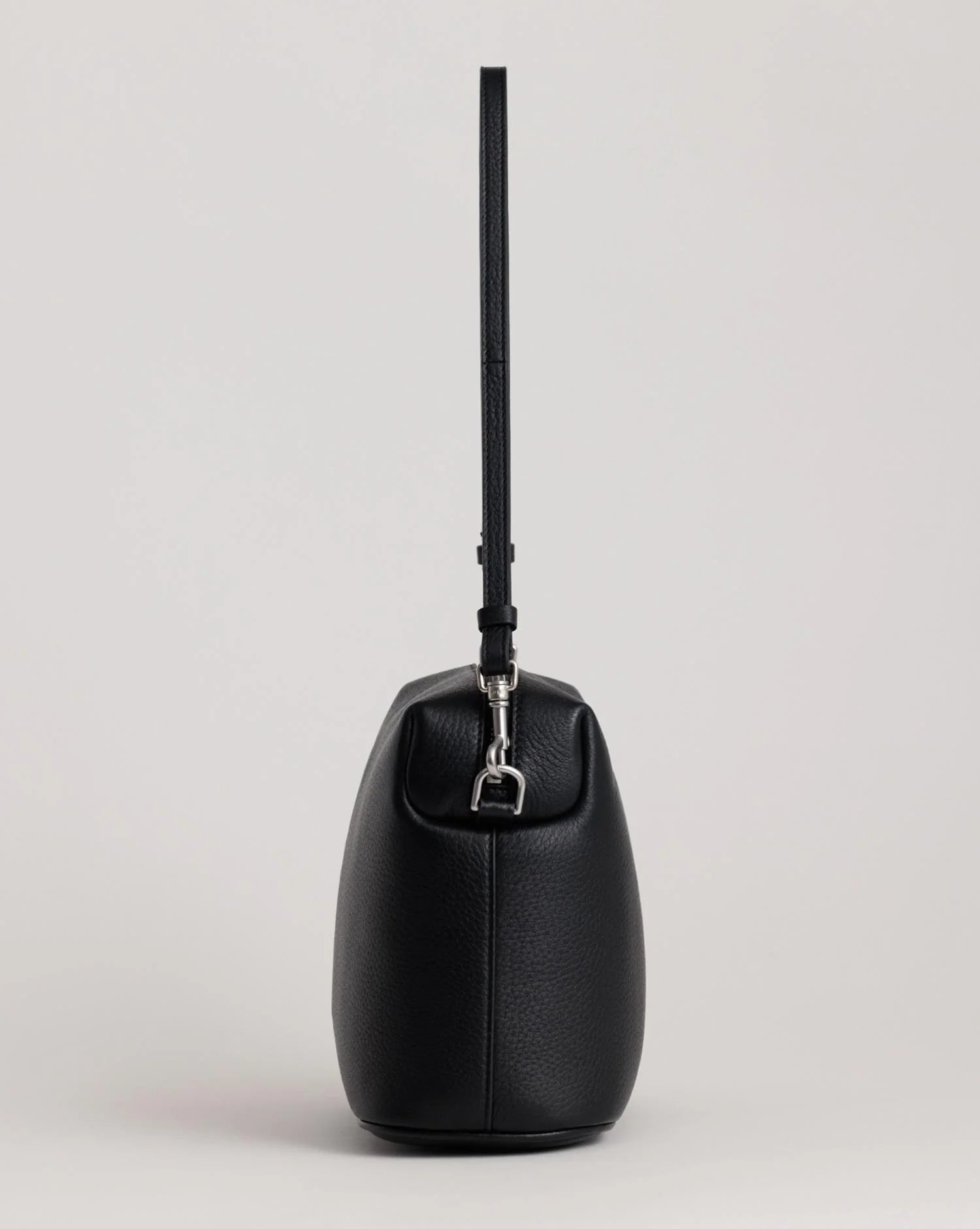Yu Mei | Ch'lita Bag | Black Deer Nappa | Palm Boutique