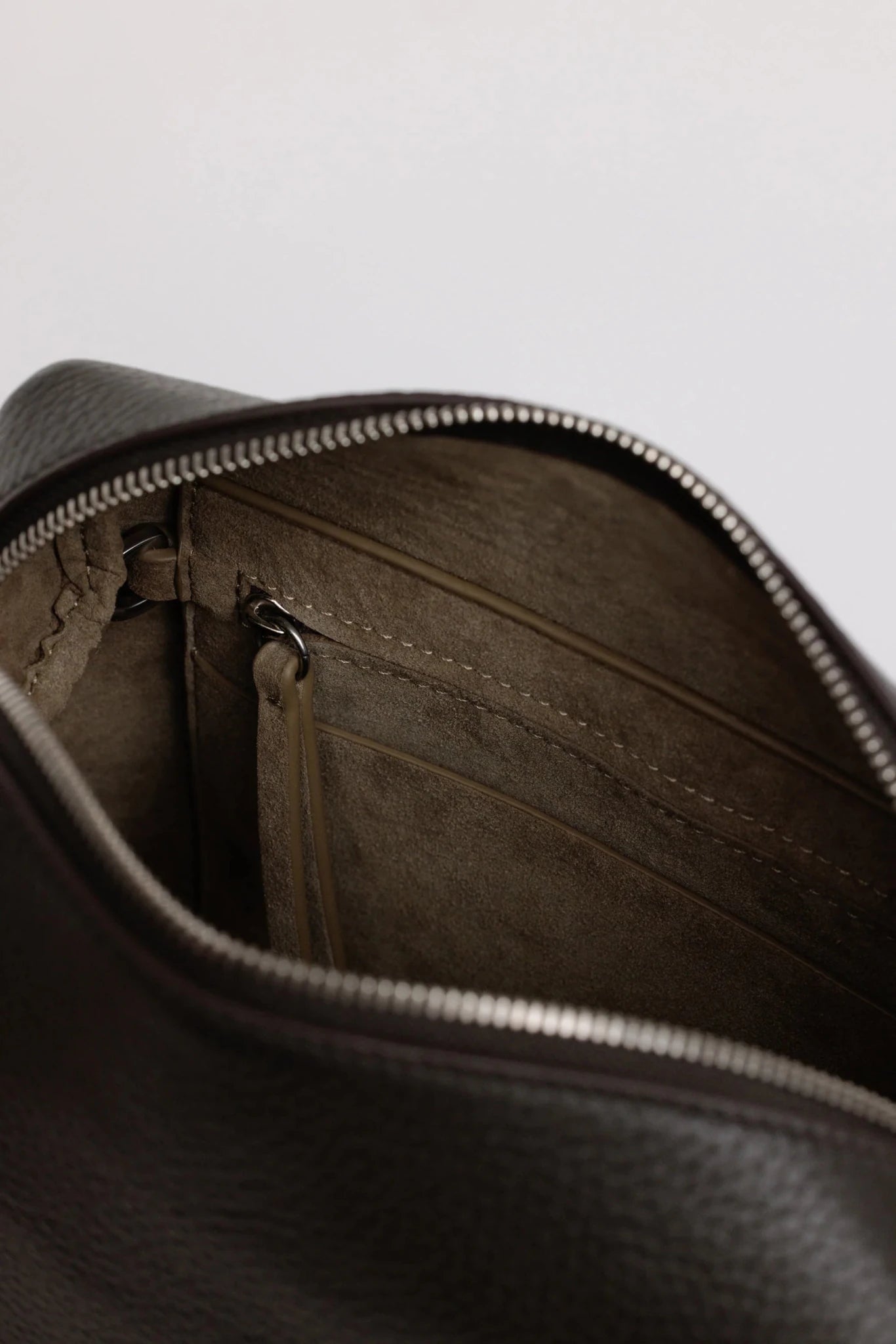 Yu Mei | Ch'lita Bag | Black Olive Deer Nappa | Palm Boutique