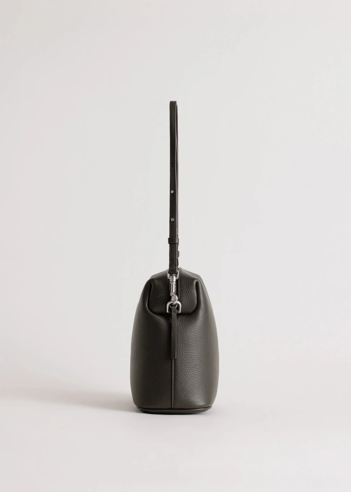Yu Mei | Ch'lita Bag | Black Olive Deer Nappa | Palm Boutique