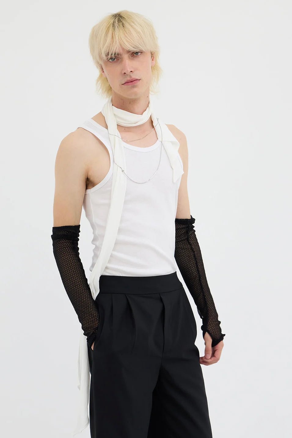 Zambesi | Arms Length | Black | Palm Boutique