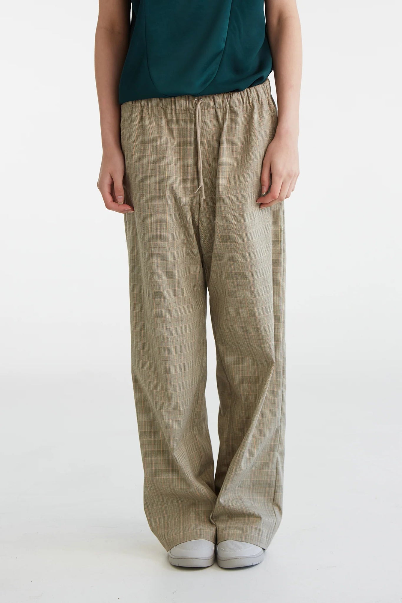 Zambesi | Drawstring Pant | Plaid | Palm Boutique