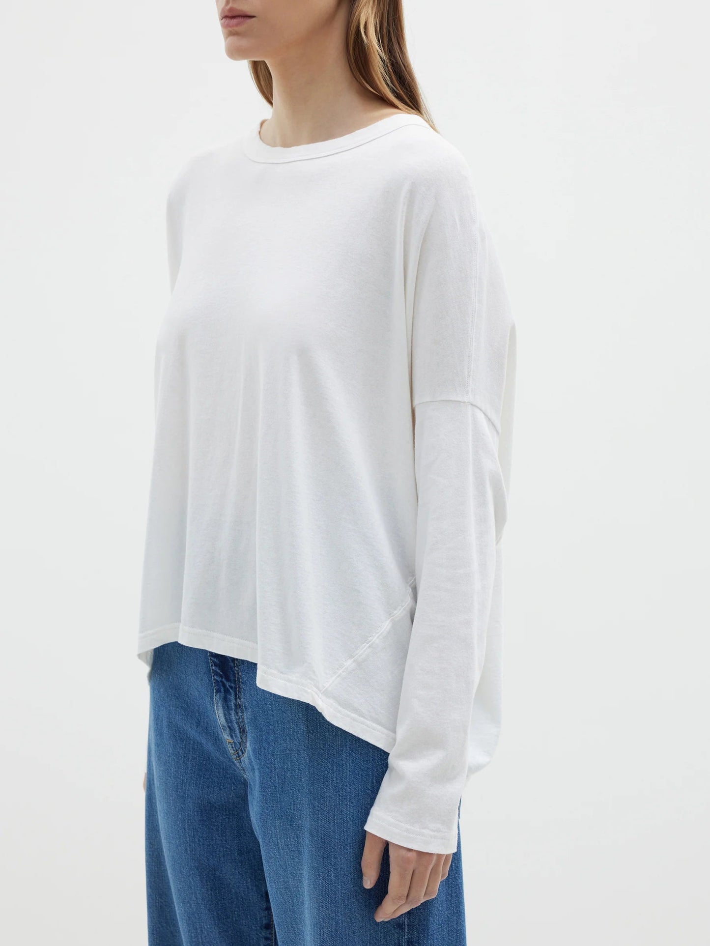 bassike | Slouch Circle L/S t.shirt | White | Palm Boutique