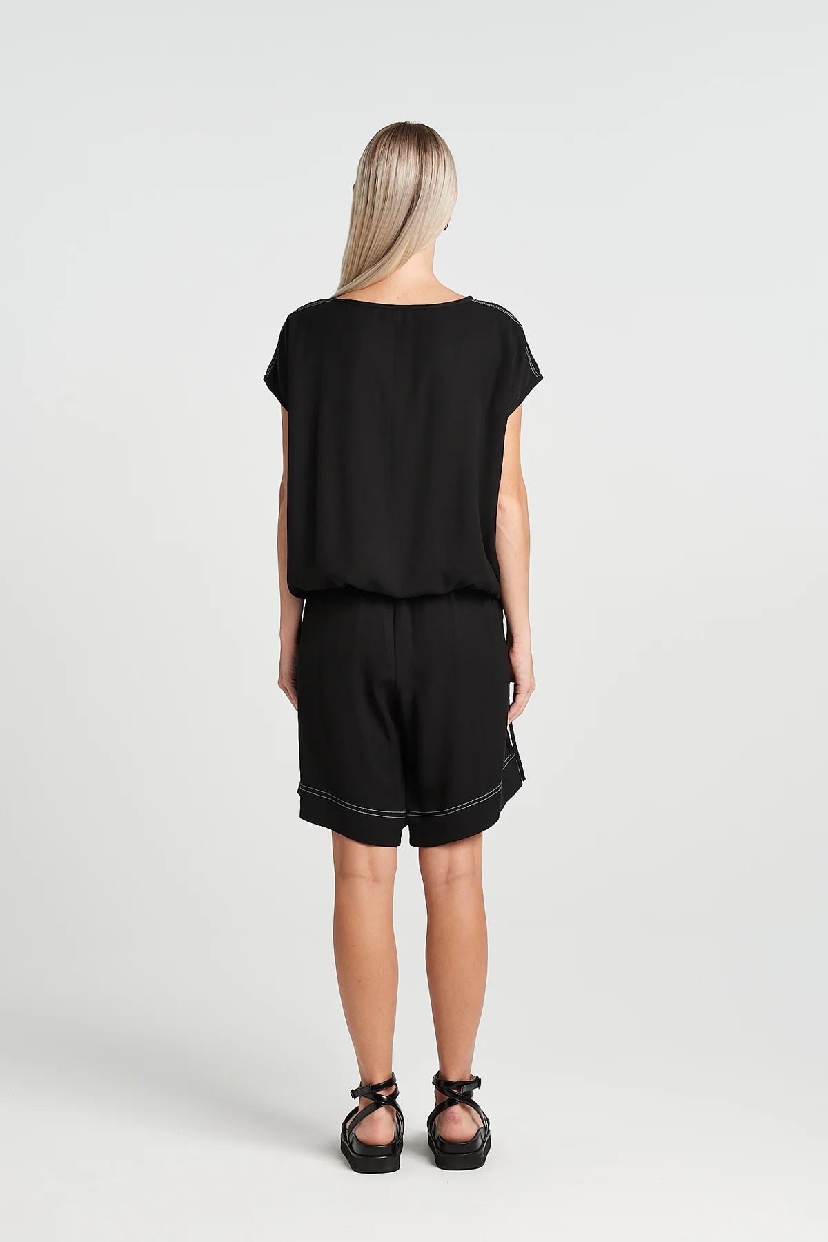 Nyne | Outlook Top | Black | Palm Boutique