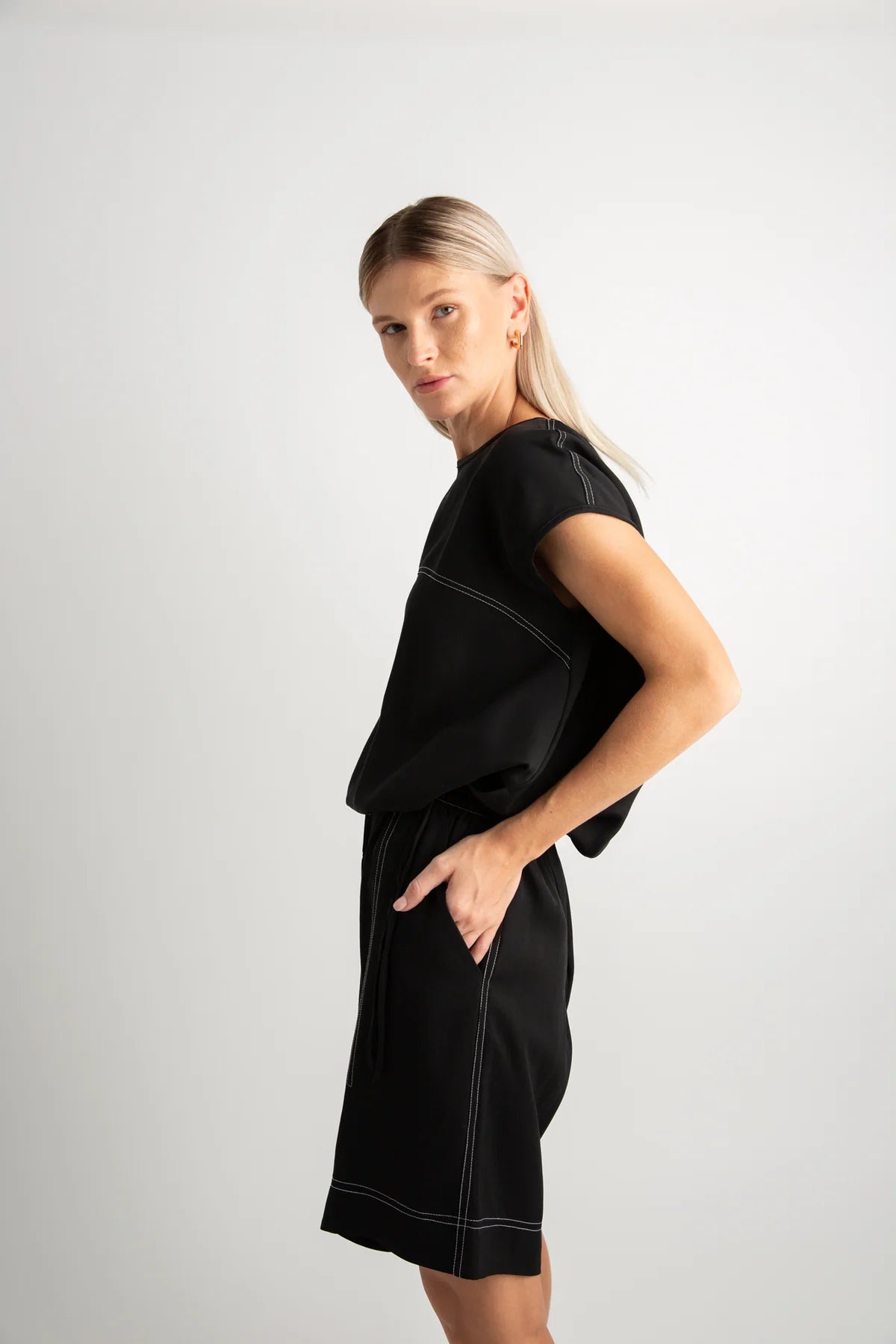 Nyne | Outlook Top | Black | Palm Boutique
